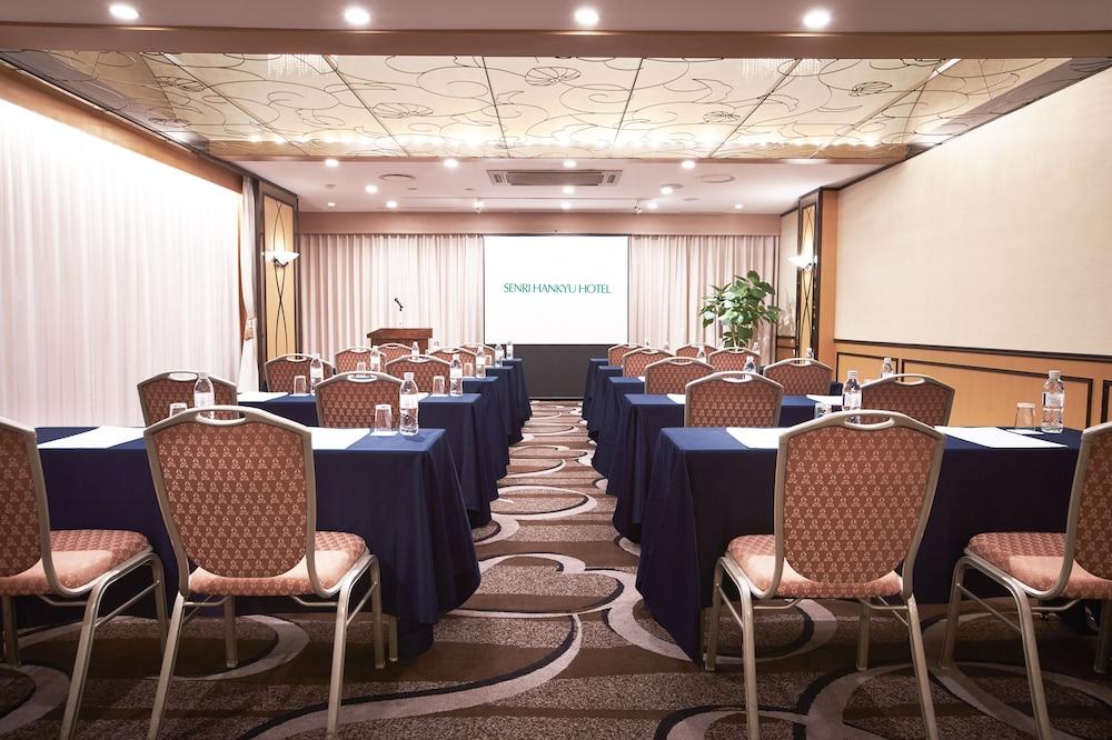 Senri Hankyu Osaka Hotel 4*